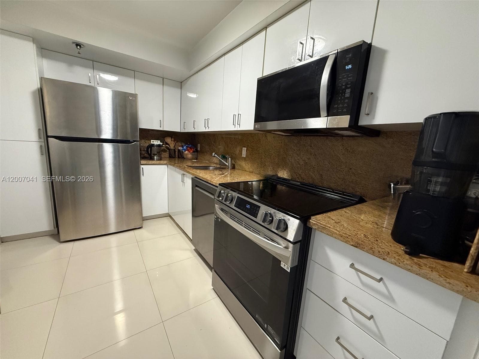 WATERVIEW CONDOMINIUM · #836 in Aventura - Photo 14
