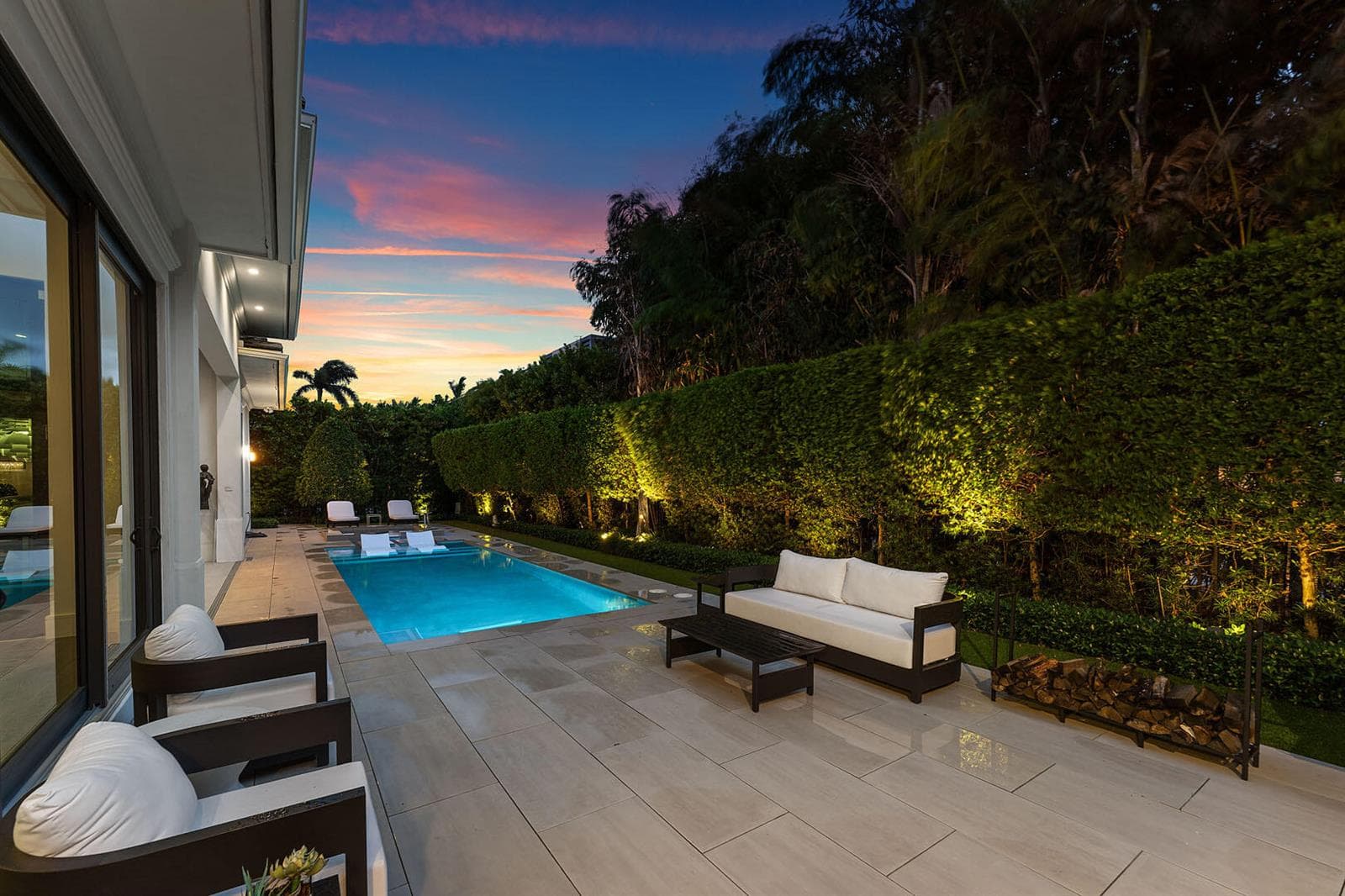 2351_Cherry_Palm_Road_Dusk_09