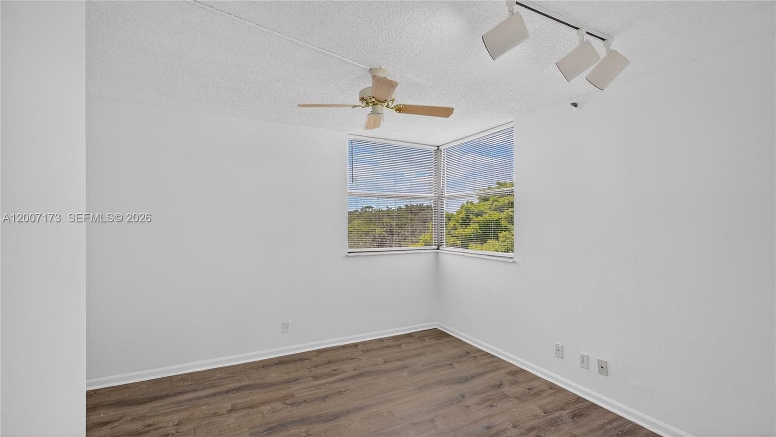 CROSSWINDS EAST CONDO · #5010 in Delray Beach - Photo 23
