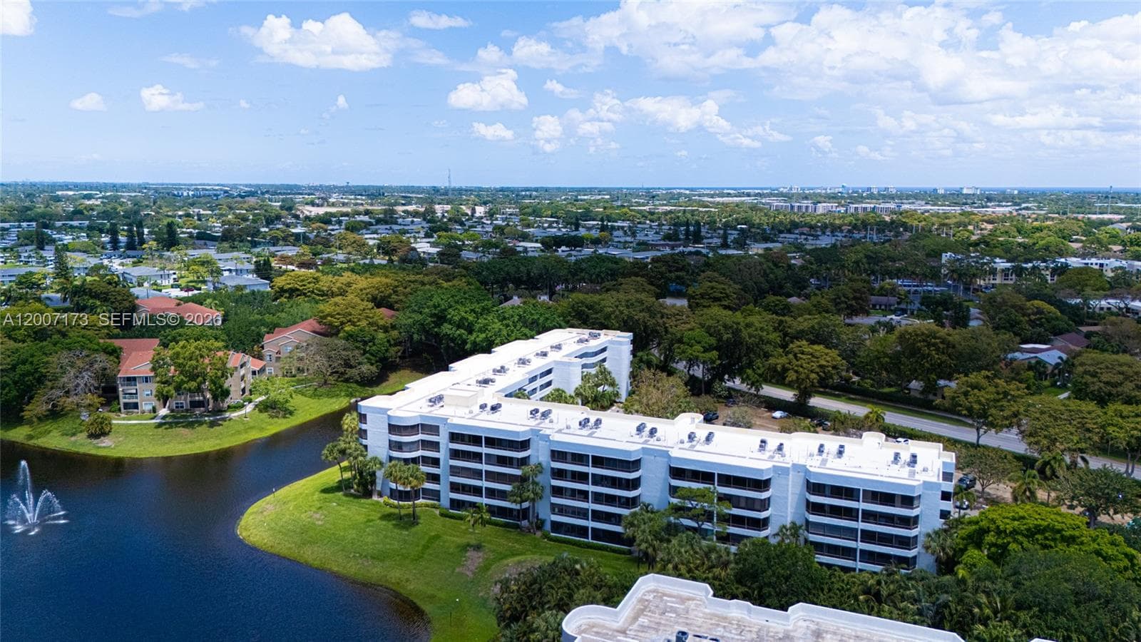 CROSSWINDS EAST CONDO · #5010 in Delray Beach - Photo 35