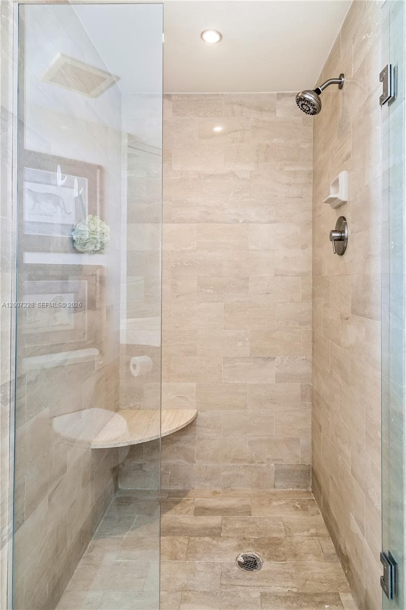 MARINA TOWER CONDO · #7B in Aventura - Photo 34