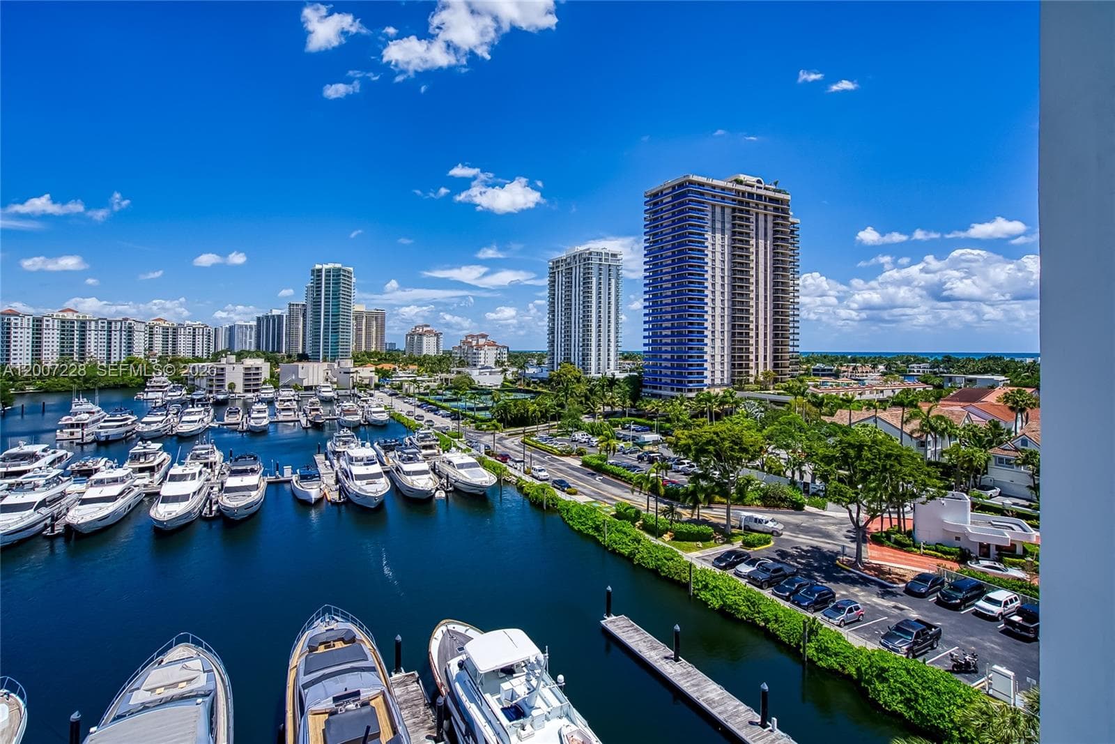 MARINA TOWER CONDO · #7B in Aventura - Photo 38