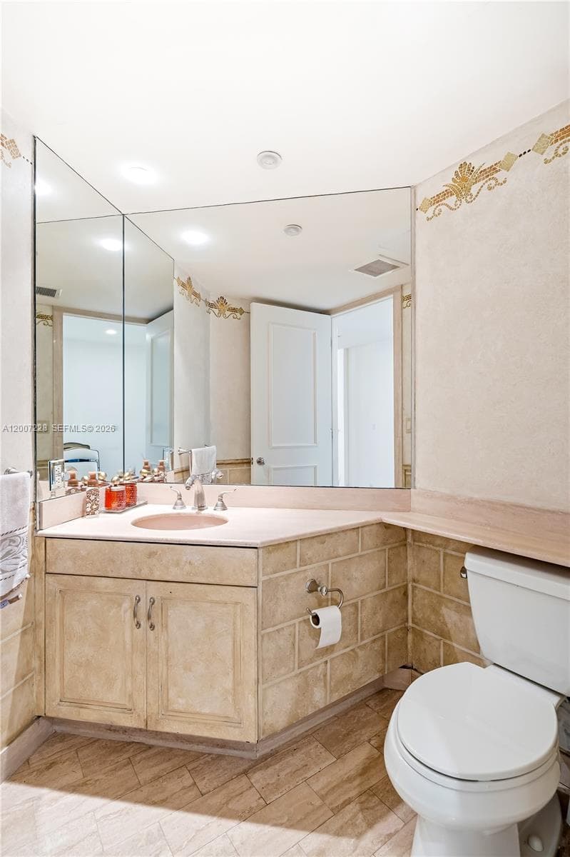 Guest half bathroom