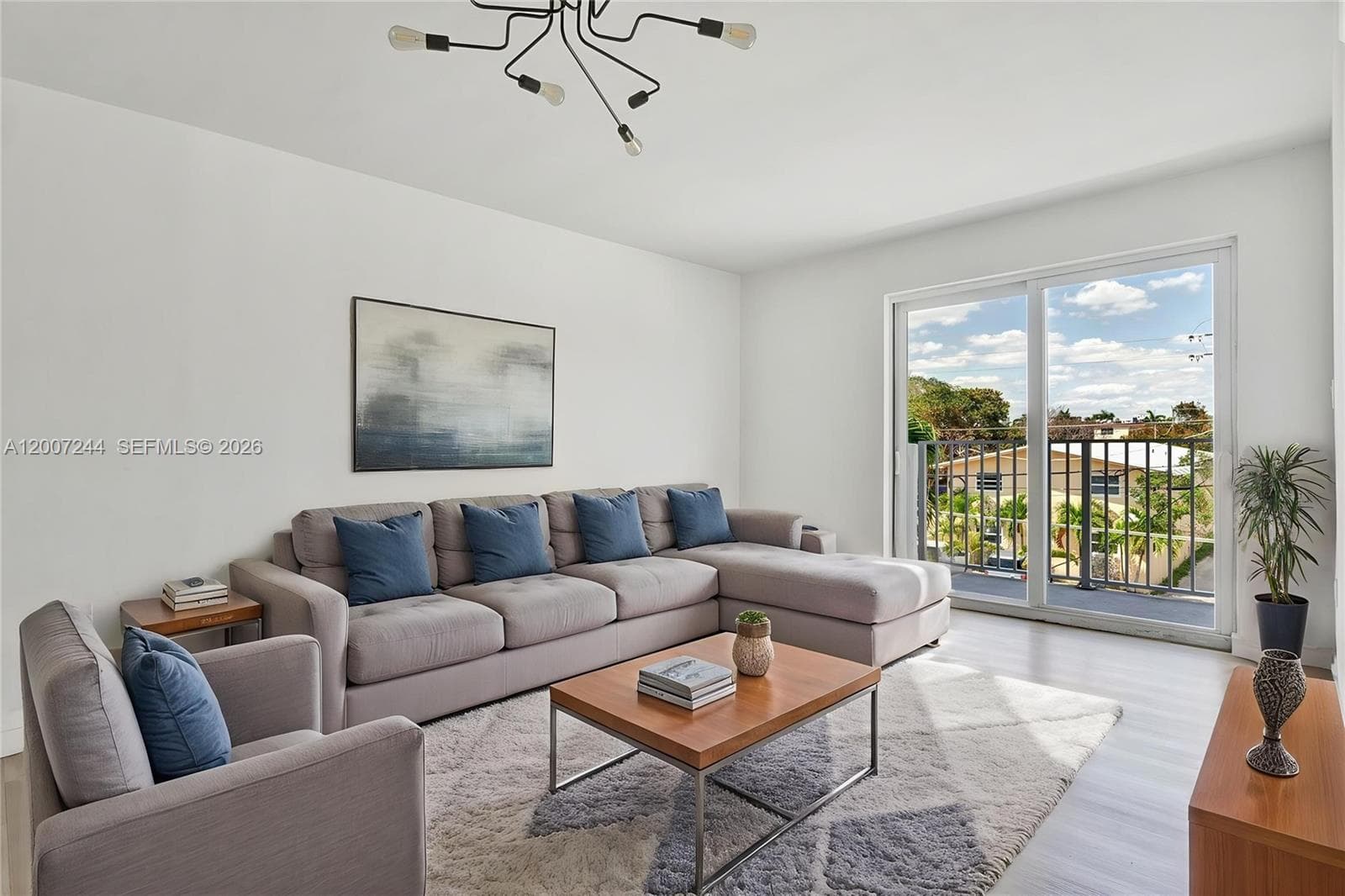 Virtual Staging