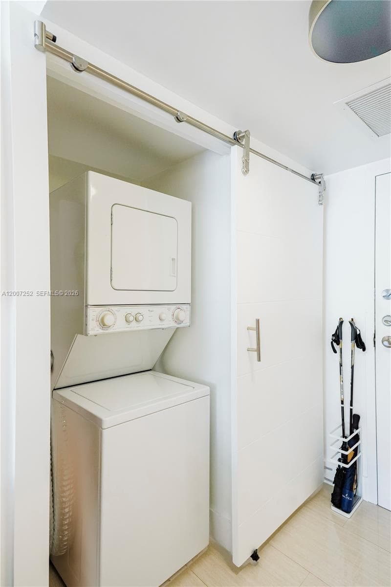 TOWERS OF OCEANVIEW EAST · #319 in Hallandale Beach - Photo 7