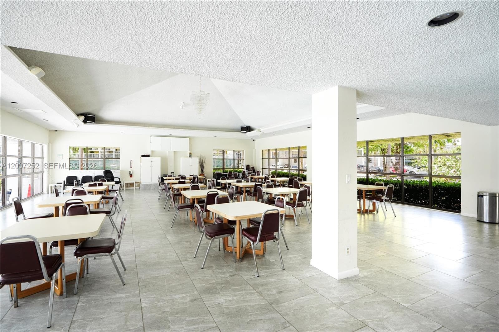 TOWERS OF OCEANVIEW EAST · #319 in Hallandale Beach - Photo 61