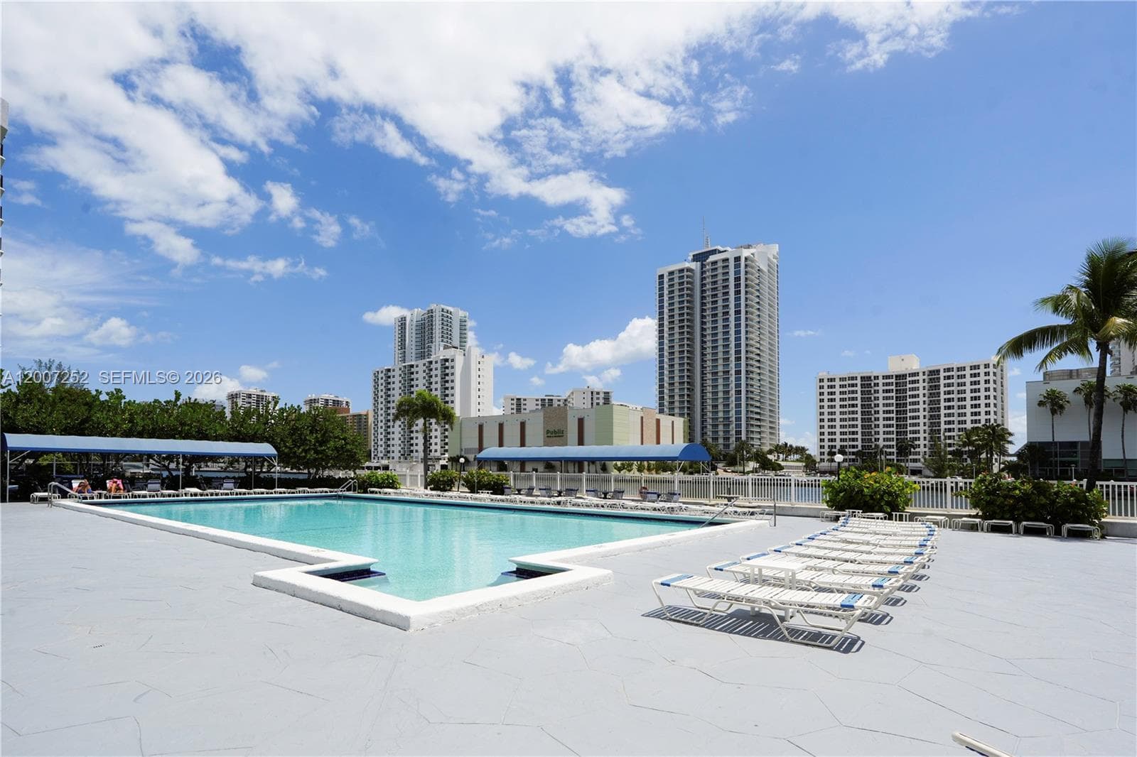 TOWERS OF OCEANVIEW EAST · #319 in Hallandale Beach - Photo 54