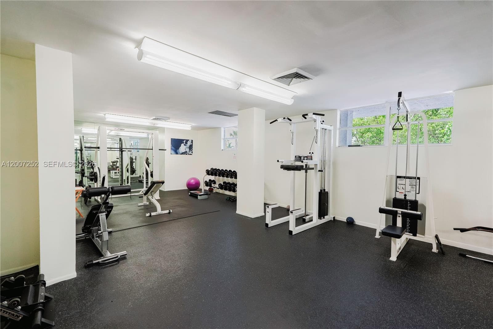TOWERS OF OCEANVIEW EAST · #319 in Hallandale Beach - Photo 50