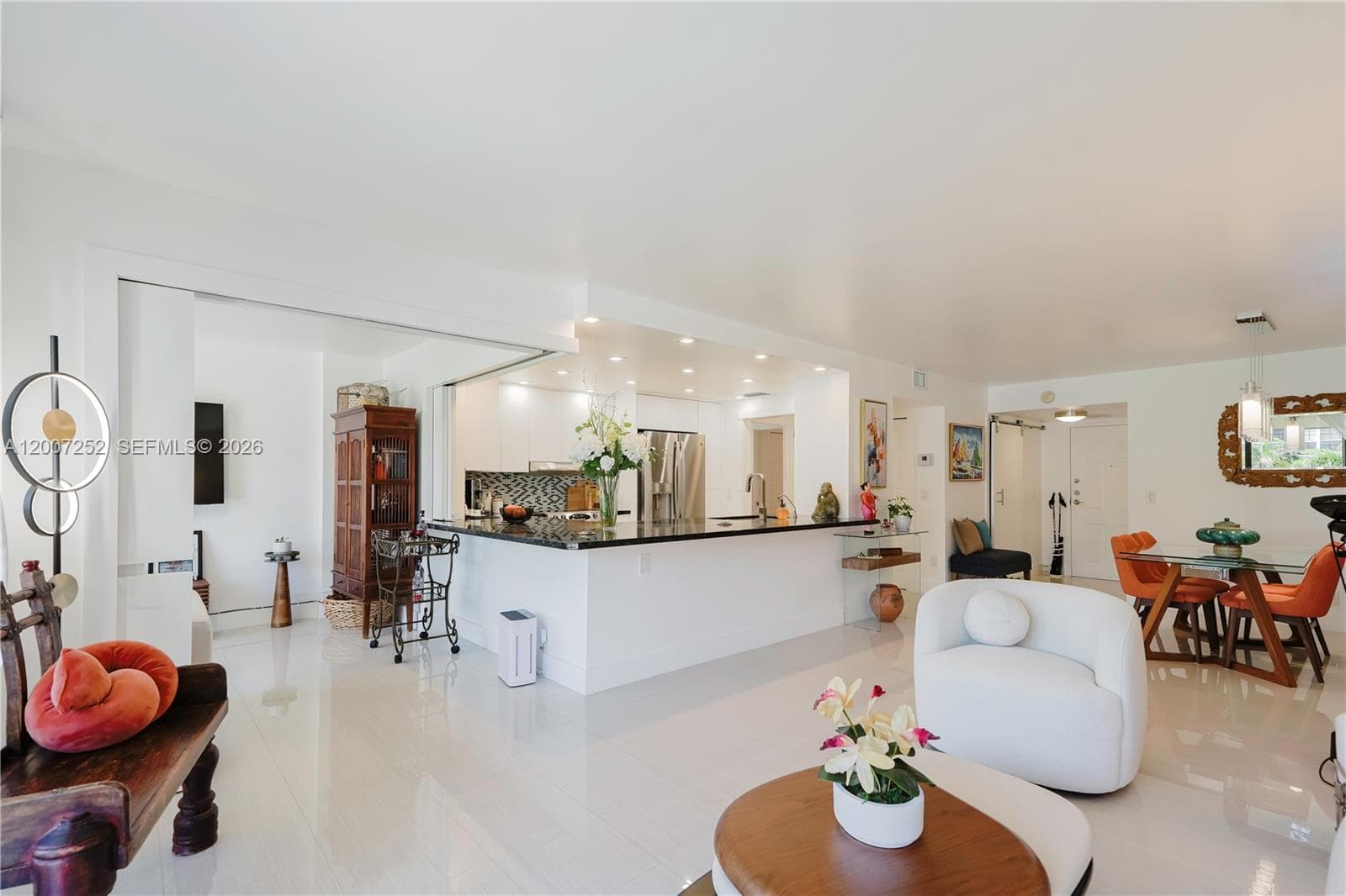 TOWERS OF OCEANVIEW EAST · #319 in Hallandale Beach - Photo 15