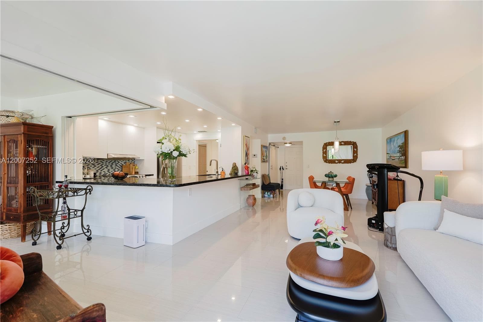 TOWERS OF OCEANVIEW EAST · #319 in Hallandale Beach - Photo 40