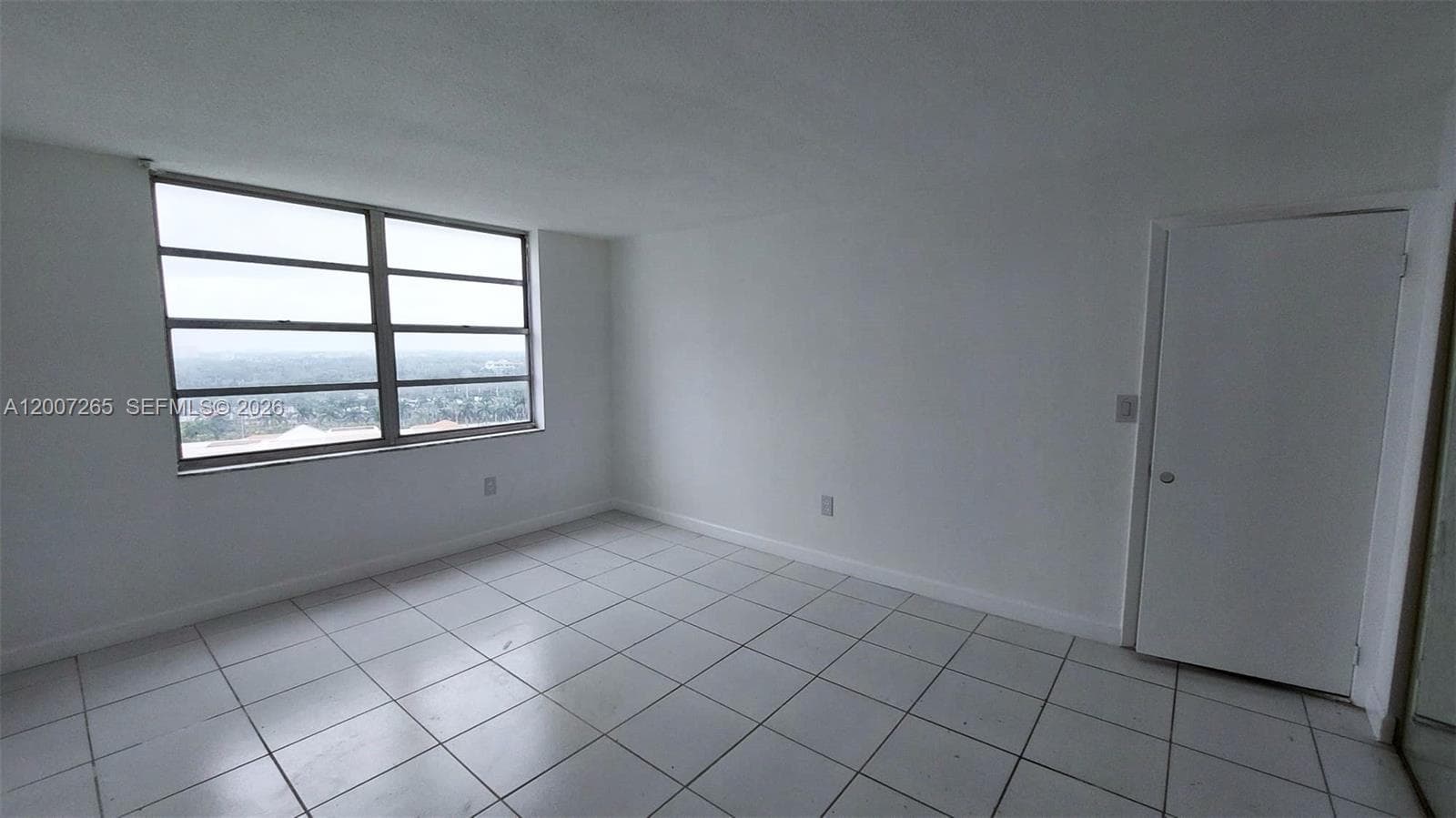 COMMODORE PLAZA CONDO · #1405 in Aventura - Photo 7