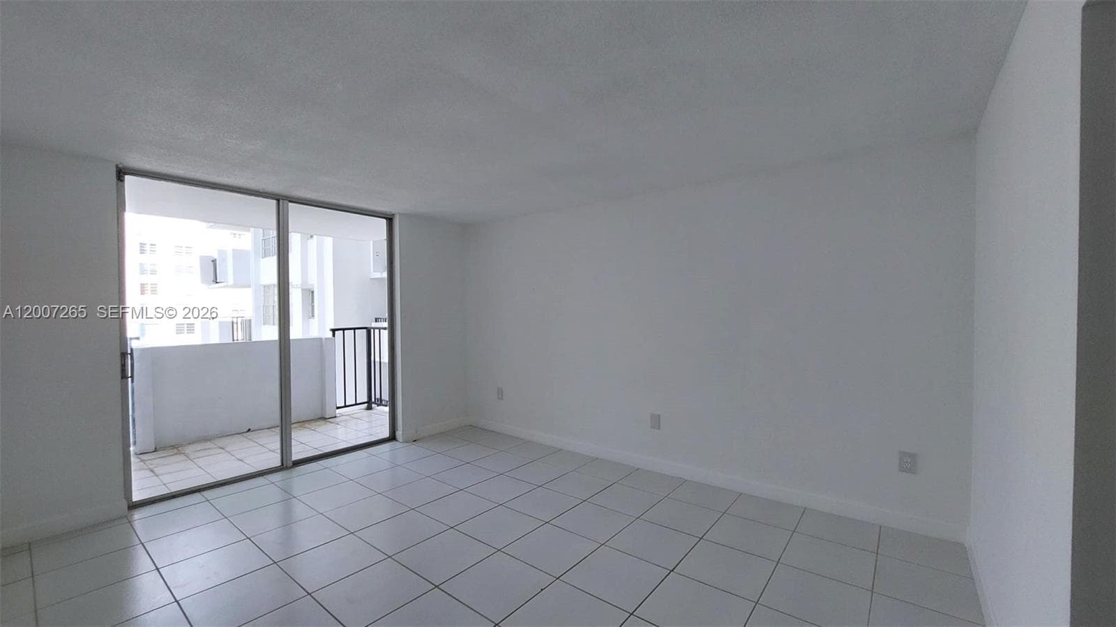 COMMODORE PLAZA CONDO · #1405 in Aventura - Photo 8