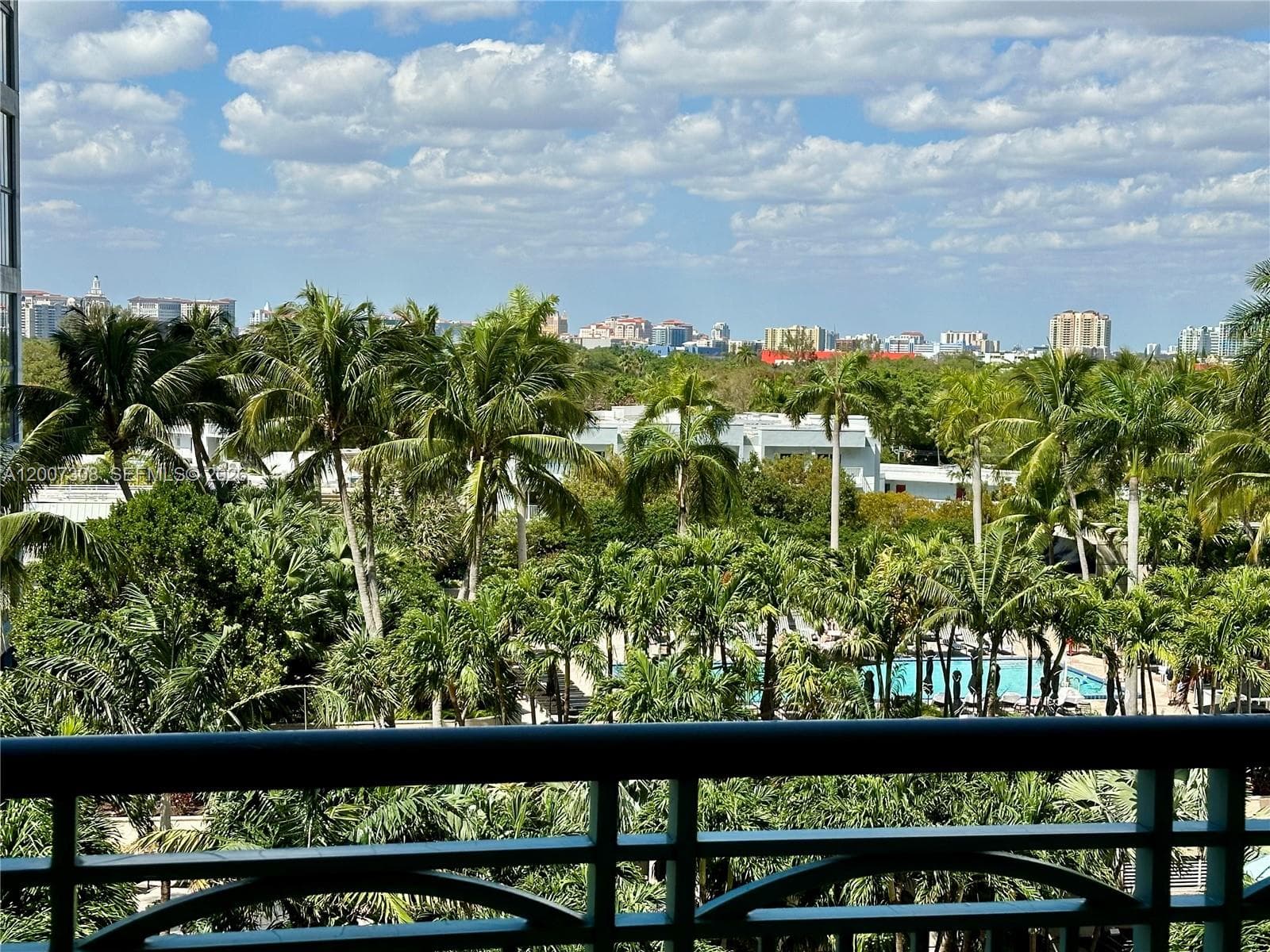 Ritz-Carlton Coconut Grove · #805 in Coconut Grove - Photo 9