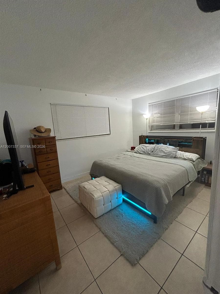 LSOLEI AT HALLANDALE BEAC · #104 in Hallandale Beach - Photo 18