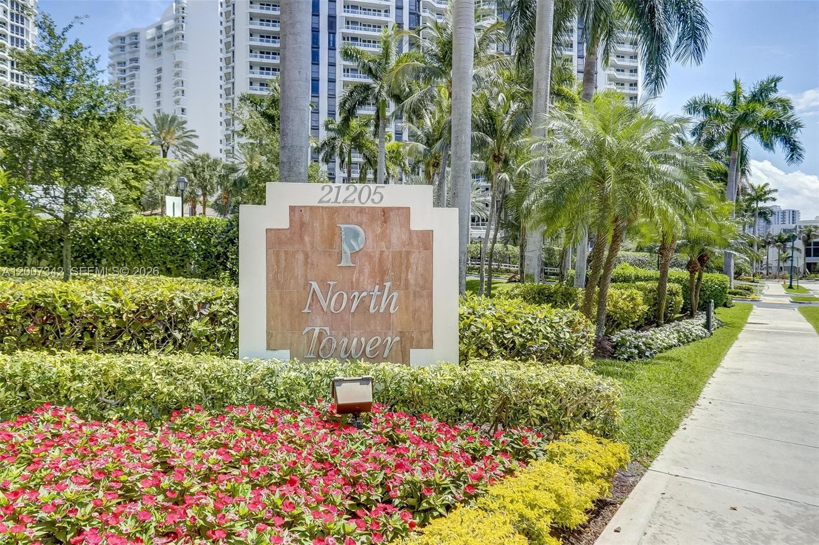 NORTH TOWER AT THE POINT · #605 in Aventura - Photo 41