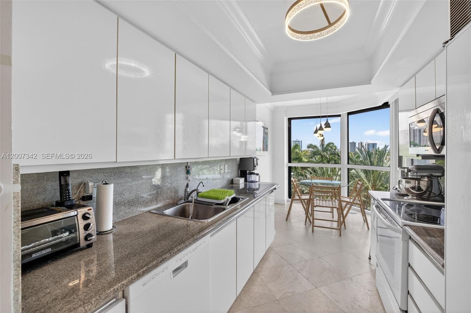NORTH TOWER AT THE POINT · #605 in Aventura - Photo 15