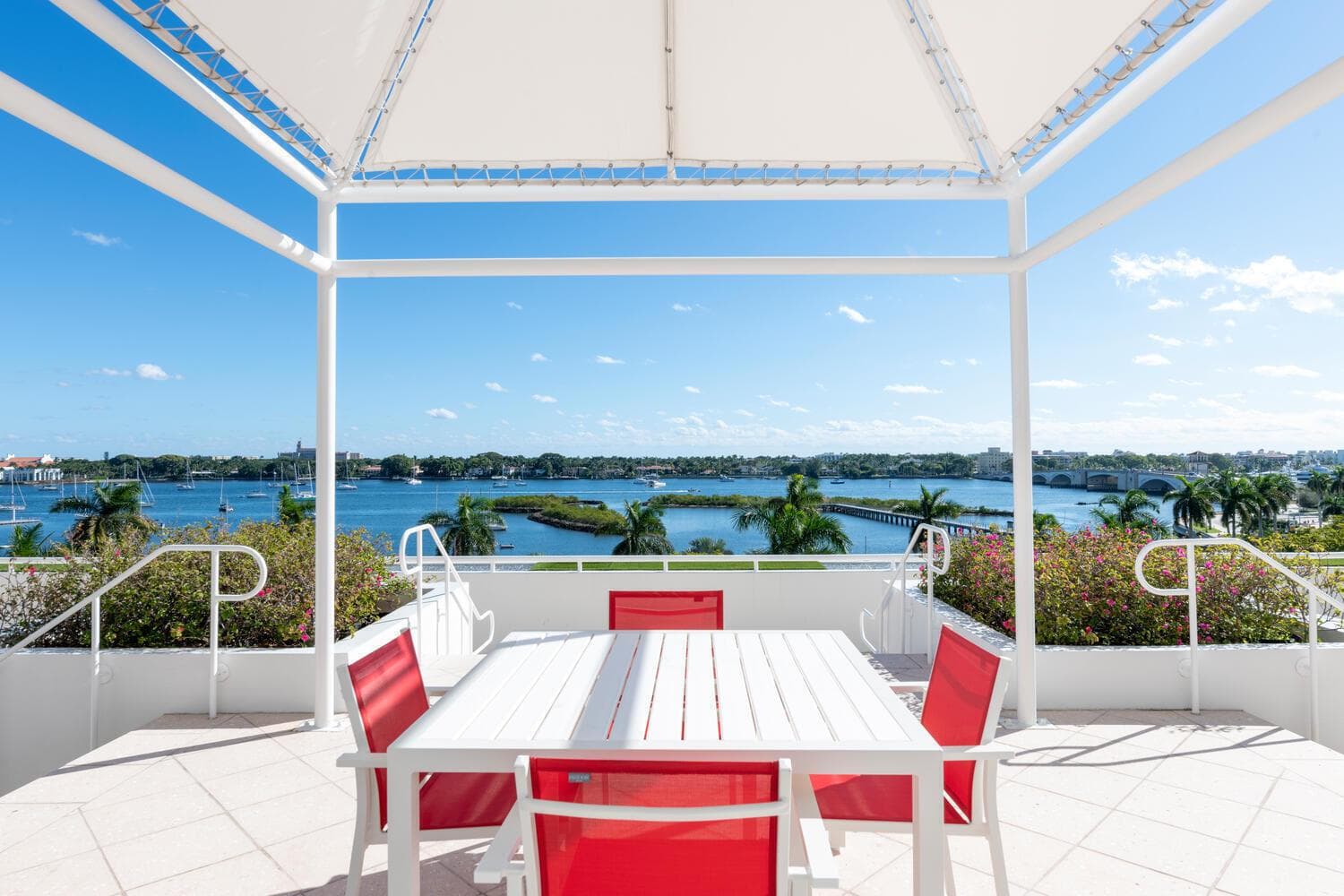 525 S Flagler Dr Unit 26h West-large-034