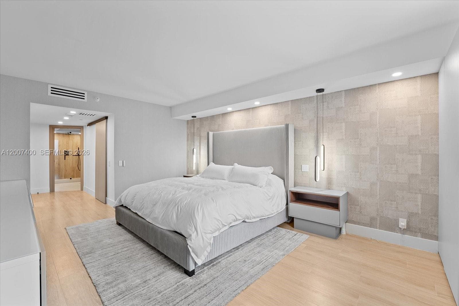 HarbourSide · #310 in Aventura - Photo 10