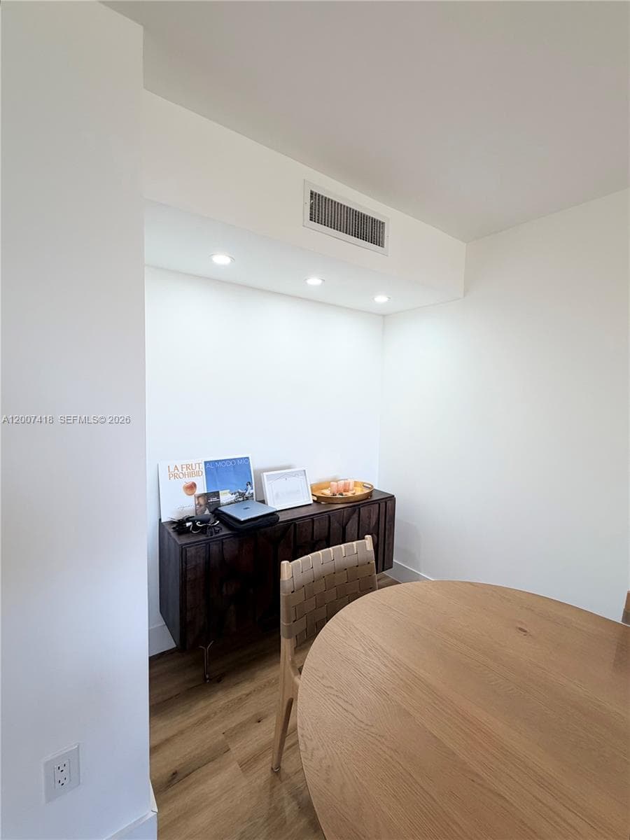 Flanco Condo. Assn. Inc. · #607 in Aventura - Photo 5