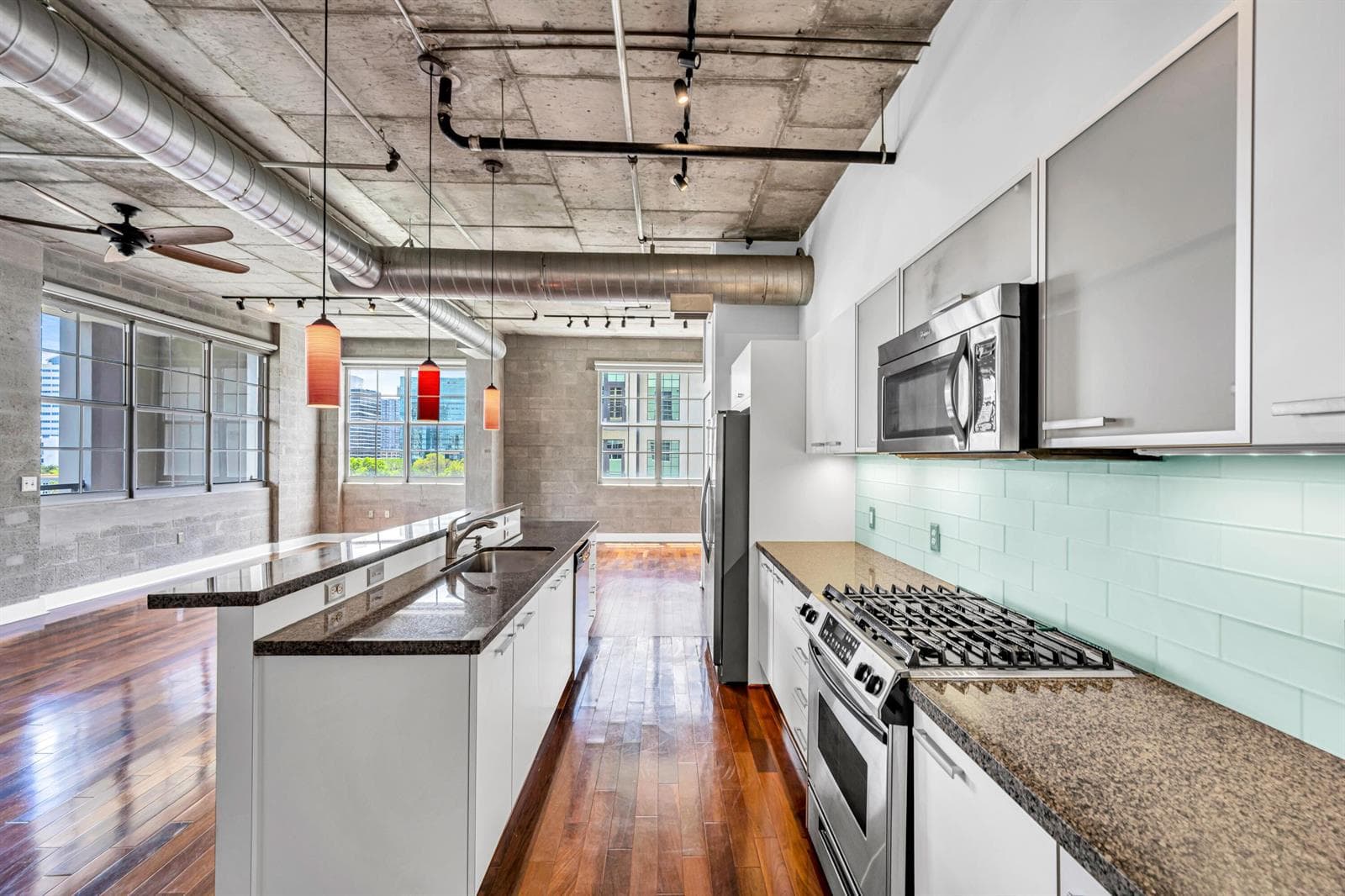 411 NW 1ST AVE #605--11