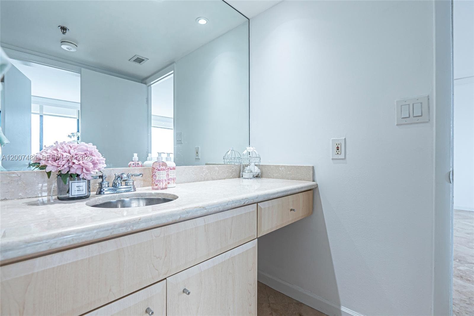 Waterview · #931 in Aventura - Photo 91