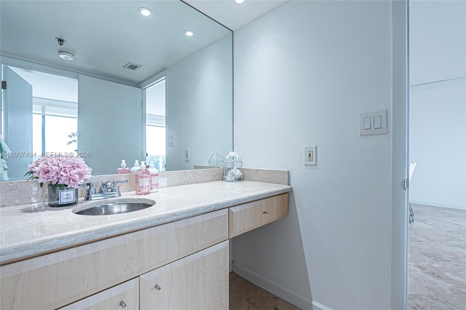 Waterview · #931 in Aventura - Photo 92