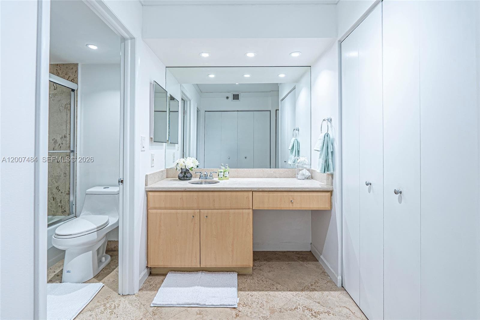 Waterview · #931 in Aventura - Photo 65