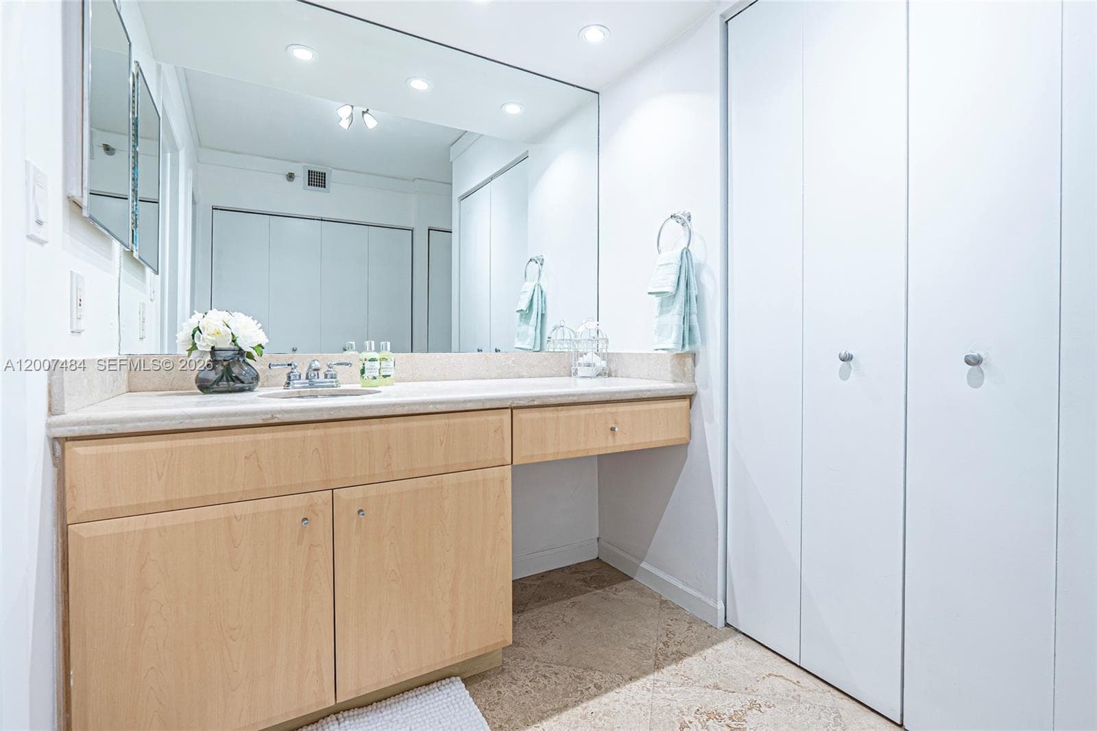Waterview · #931 in Aventura - Photo 64