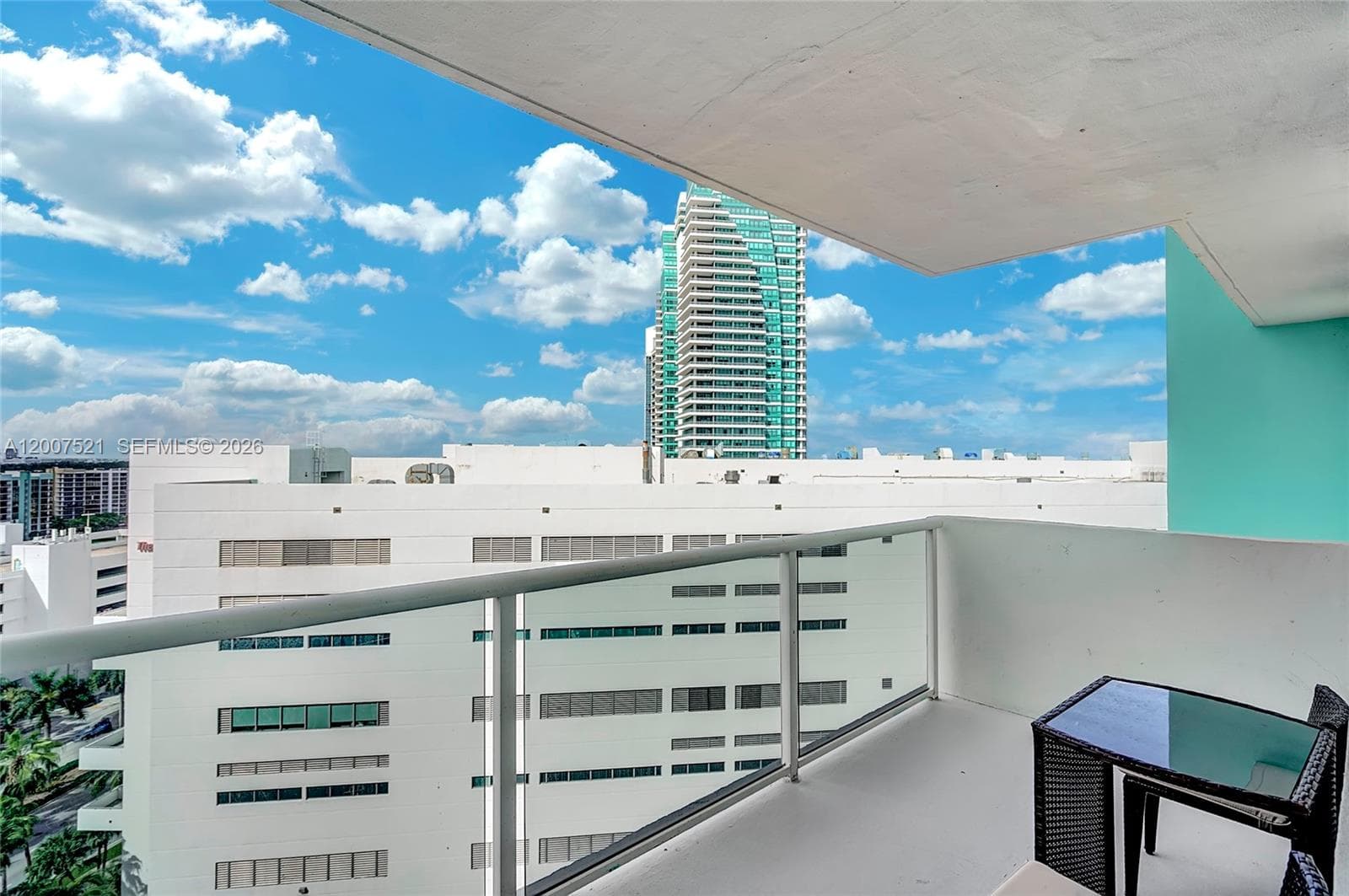 SEA AIR TOWERS CONDO · #1519 in Hollywood - Photo 19