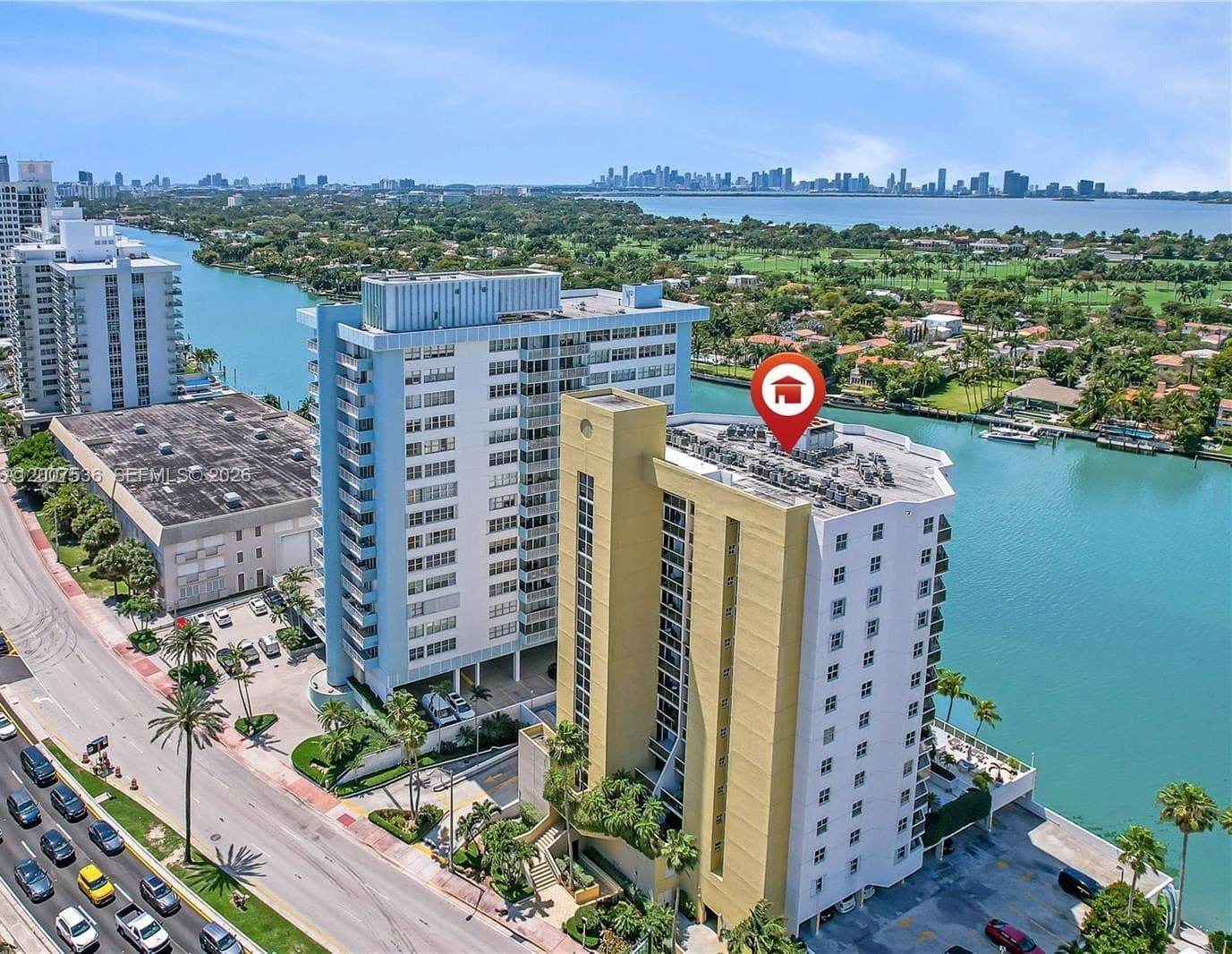 LA RIVE GAUCHE · #1006 in Miami Beach - Photo 9