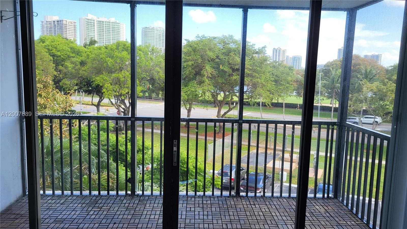 ENSENADA CONDO · #409 in Aventura - Photo 2
