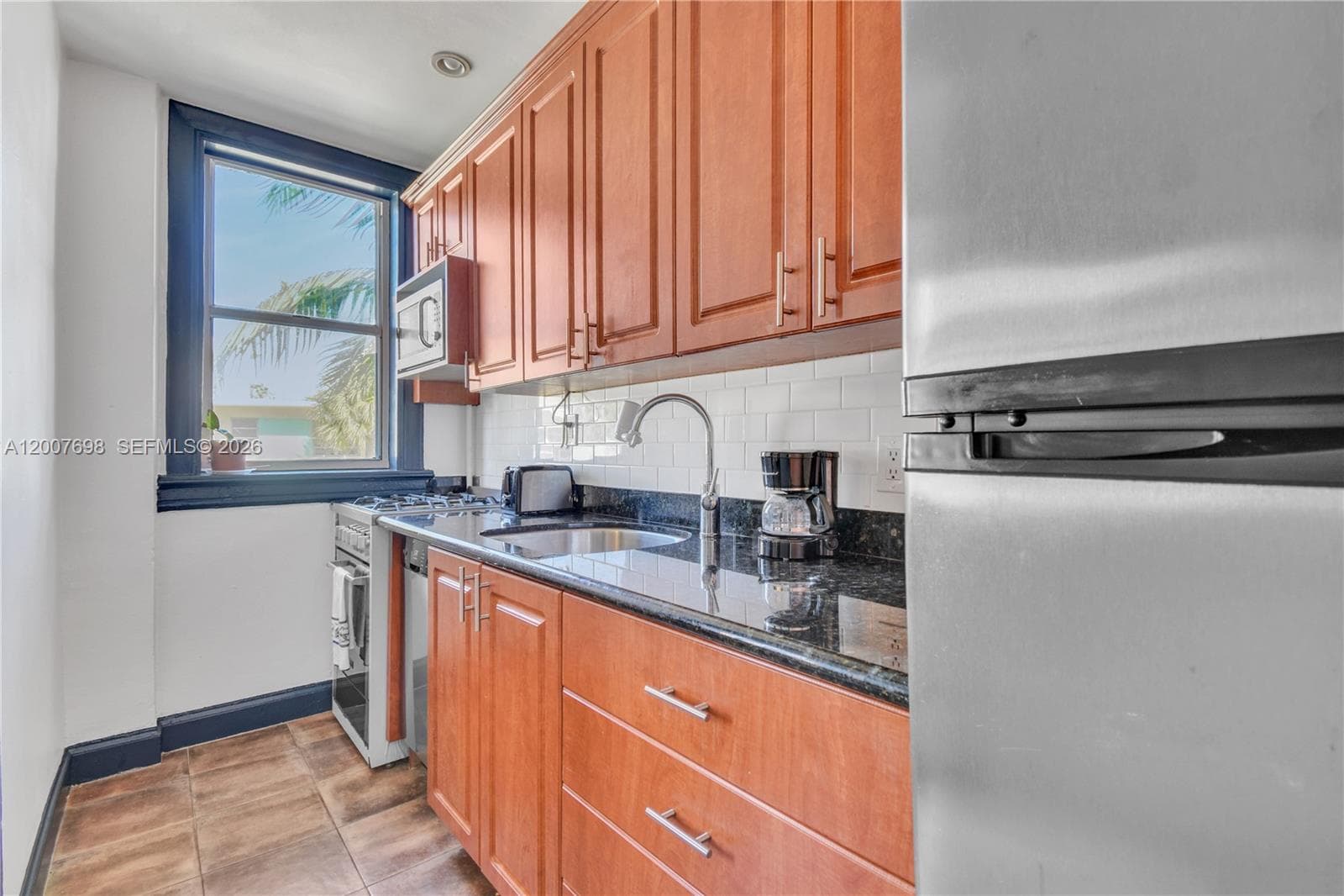 THE ESPLANADE BEACH CONDO · #201 in Miami Beach - Photo 10