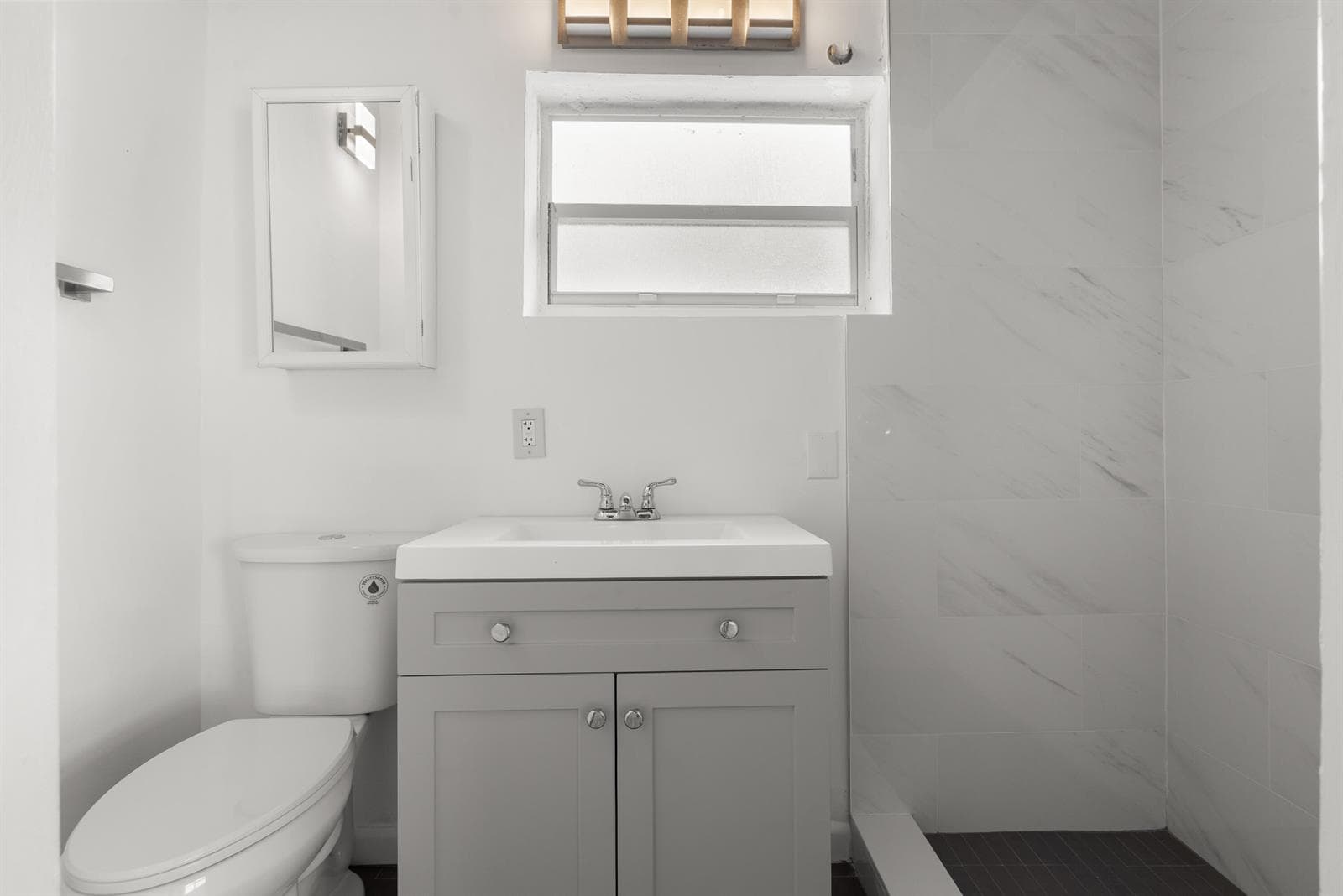 master bedroom ensuite
