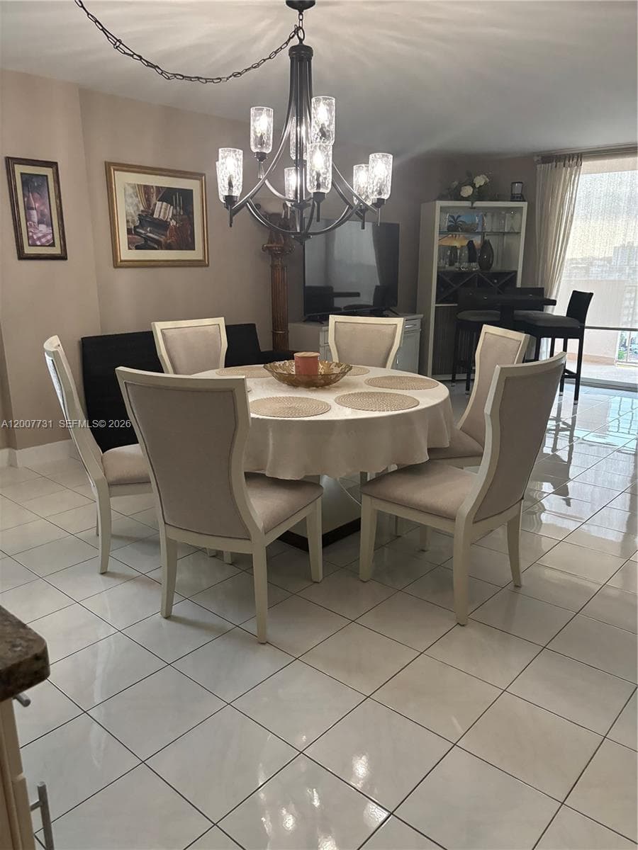 Prince George · #4L in Hallandale Beach - Photo 15