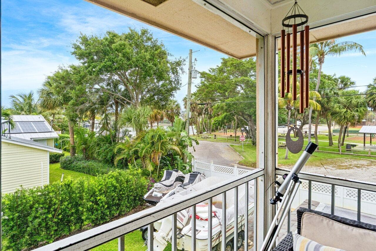 Main Primary Balcony