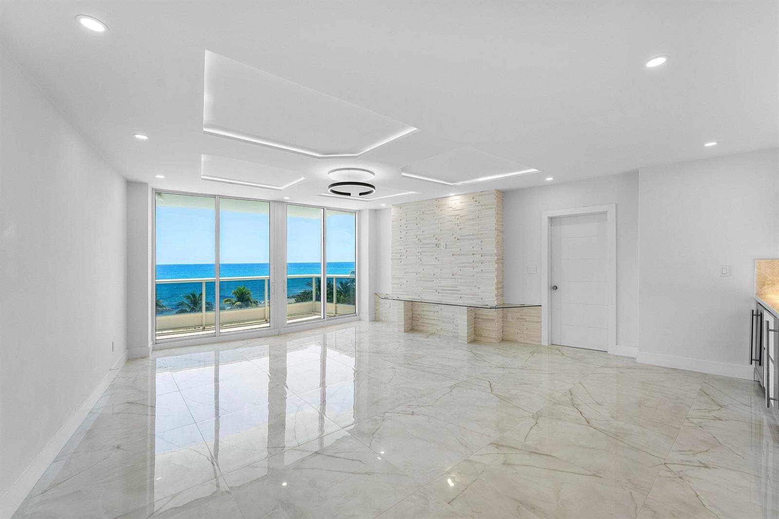 011-700SouthOceanBoulevard-BocaRaton-FL-