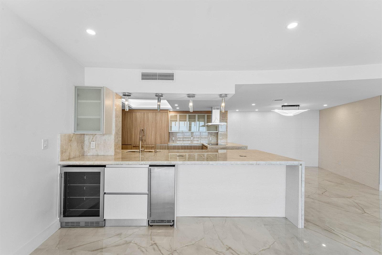 006-700SouthOceanBoulevard-BocaRaton-FL-