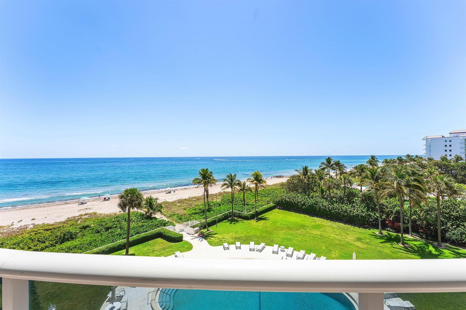 037-700SouthOceanBoulevard-BocaRaton-FL-
