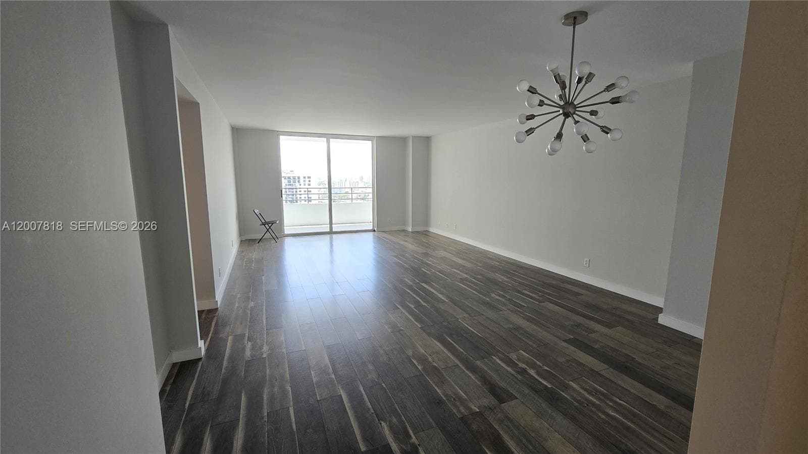 Living/Dining Area