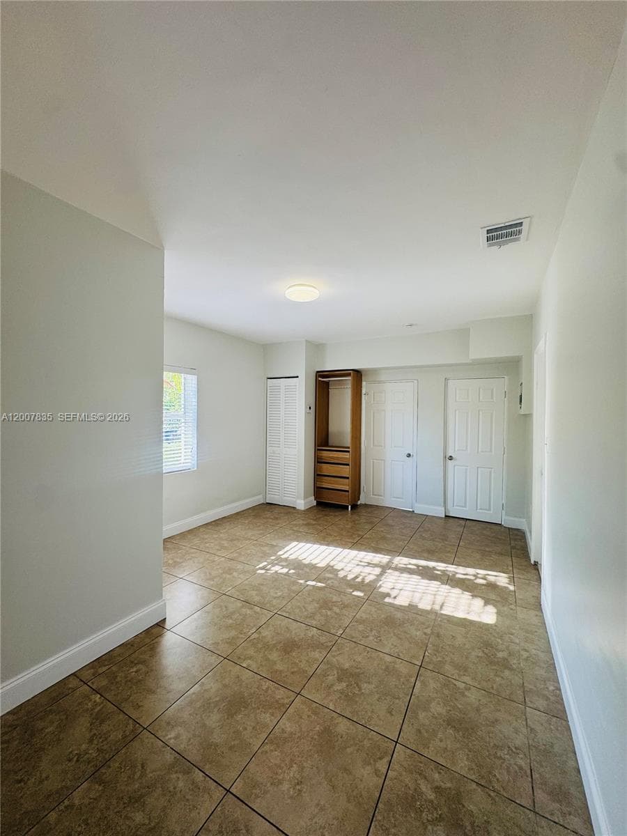 FAIRGREEN · #3 in Miami Beach - Photo 3