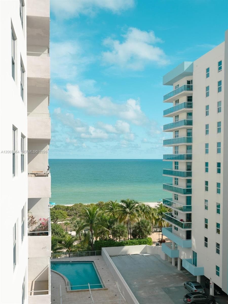 FOUR WINDS CONDO · #812 in Surfside - Photo 17