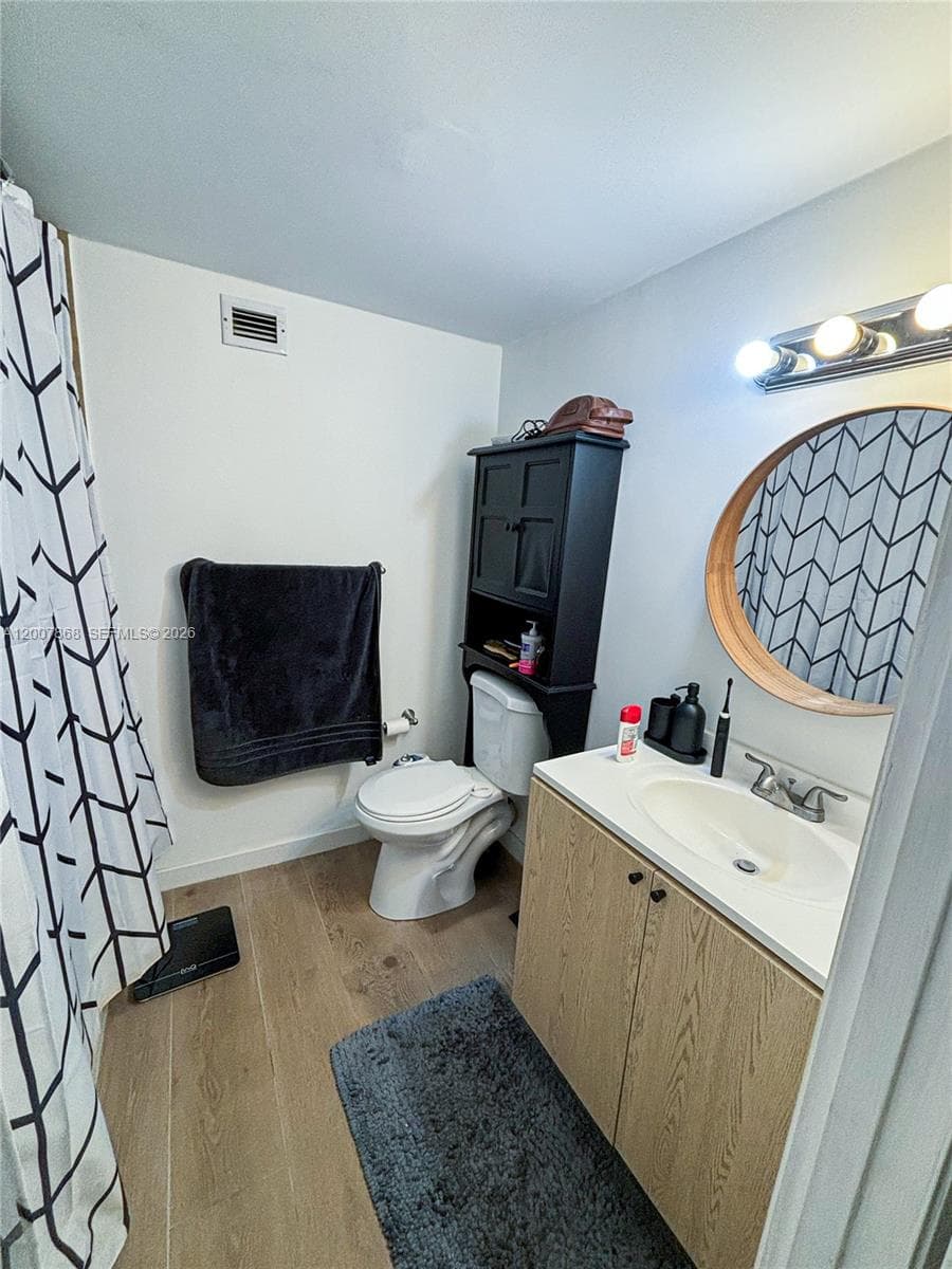 BAYVIEW TOWERS CONDO SOUT · #A209 in North Miami - Photo 17