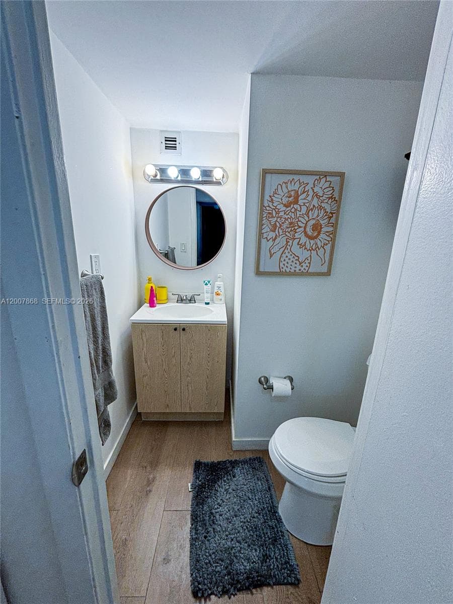 BAYVIEW TOWERS CONDO SOUT · #A209 in North Miami - Photo 12