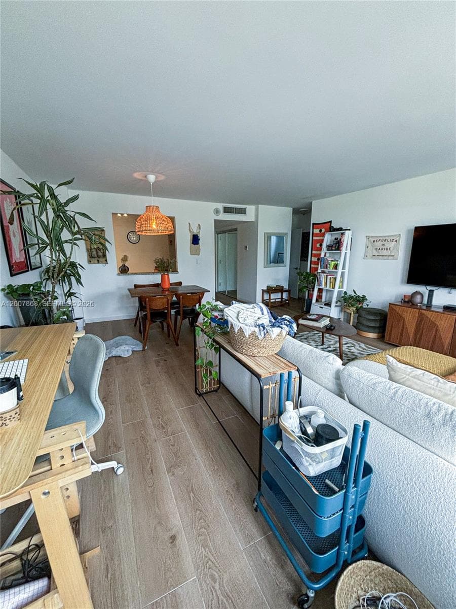 BAYVIEW TOWERS CONDO SOUT · #A209 in North Miami - Photo 10