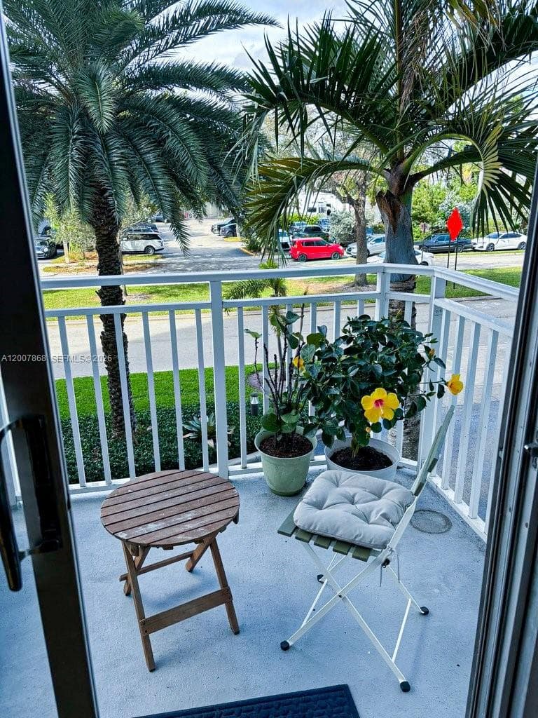BAYVIEW TOWERS CONDO SOUT · #A209 in North Miami - Photo 4