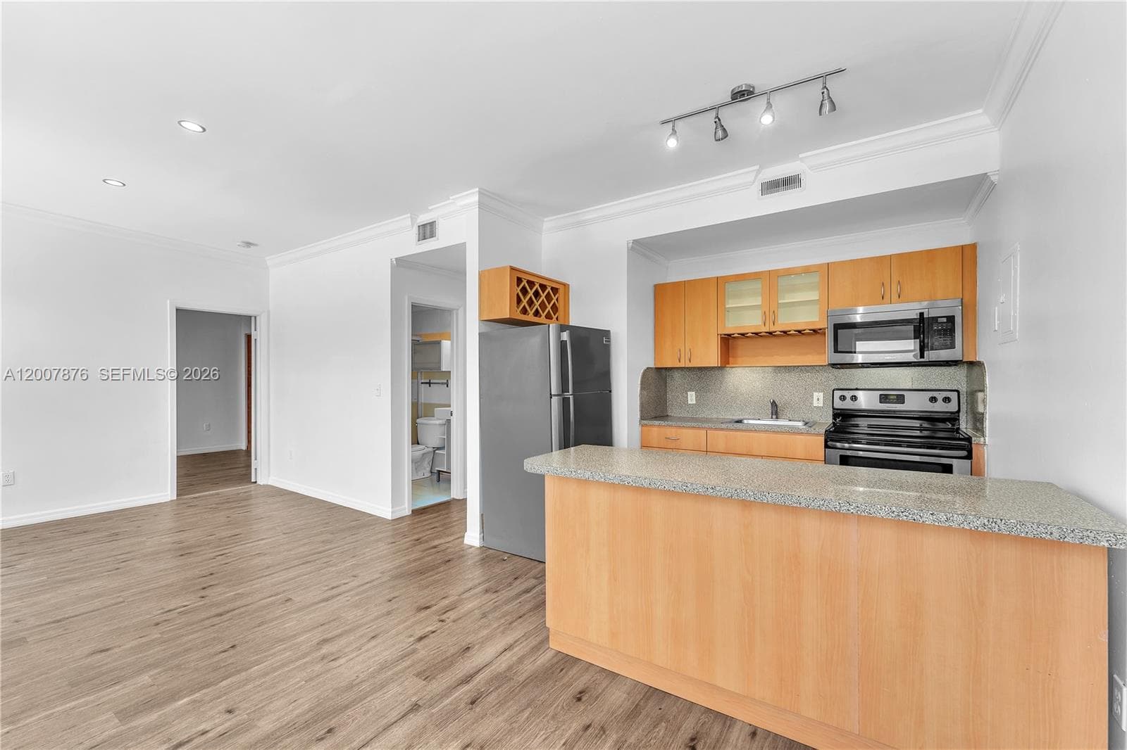 THE SHERIDAN CONDO · #305 in Miami Beach - Photo 5