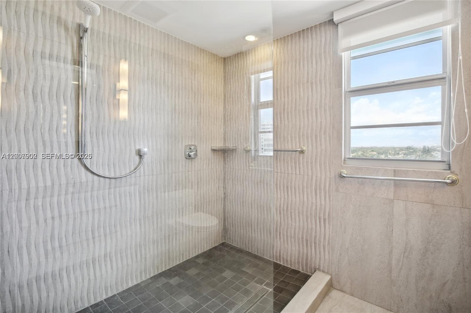IMPERIAL HOUSE CONDO · #7G in Miami Beach - Photo 9