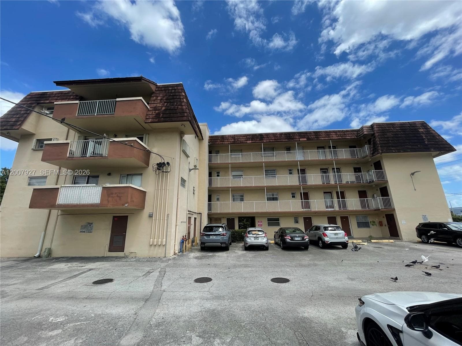 SPRINGS TOWERS · #W401 in Miami Springs - Photo 2