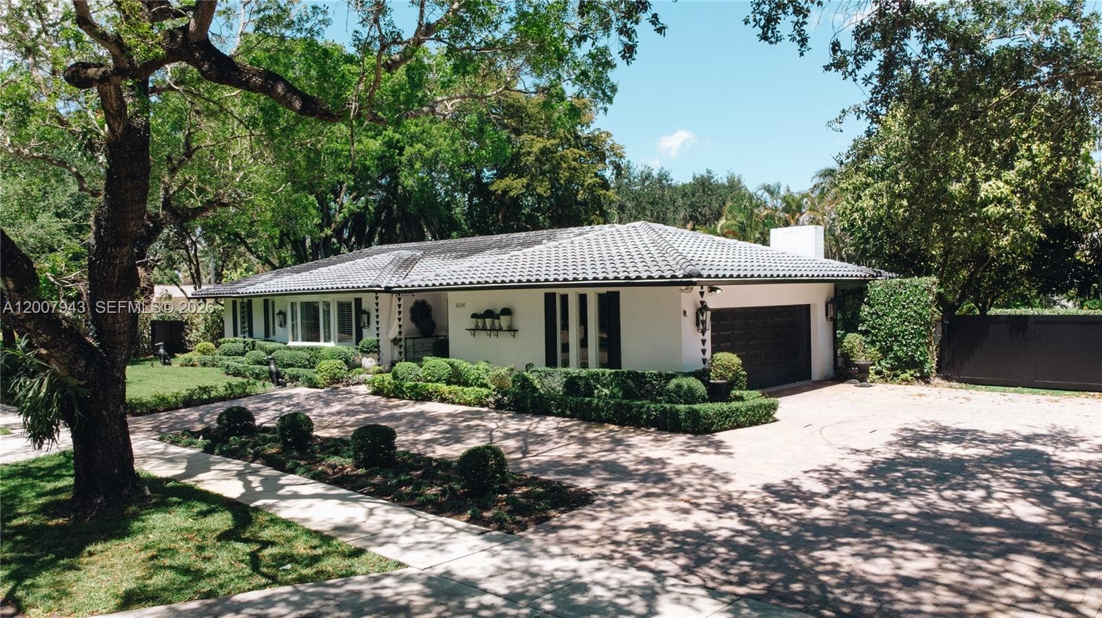16241 W Troon Cir photo 2