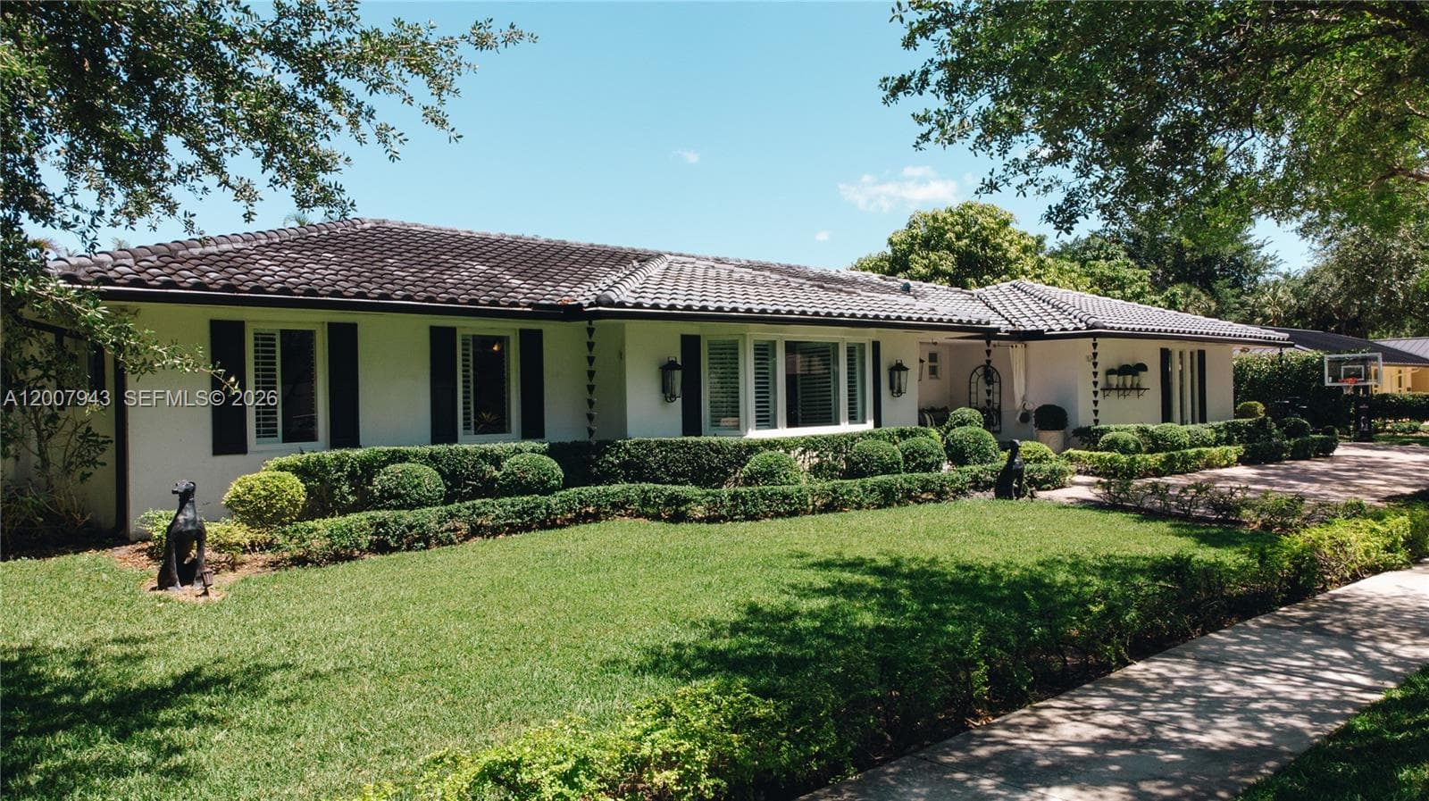 16241 W Troon Cir photo 1
